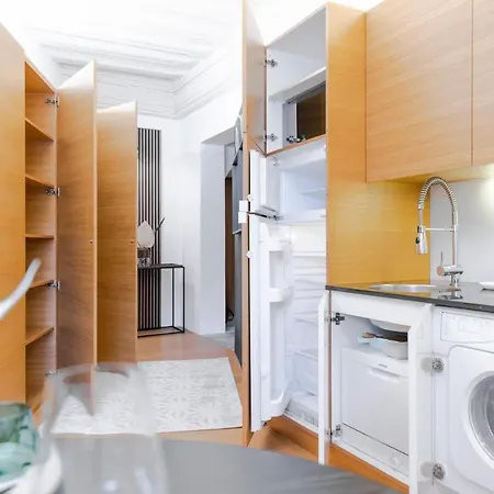 Historic In Der Innenstadt Apartment