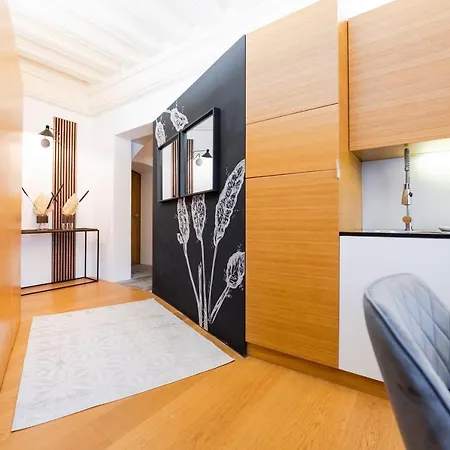 Apartment Historic In Der Innenstadt